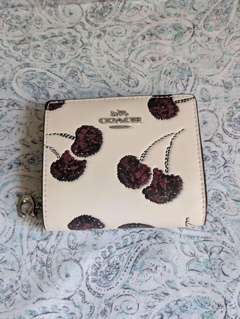 Coach Glitter 🍒 Snap Wallet NWT